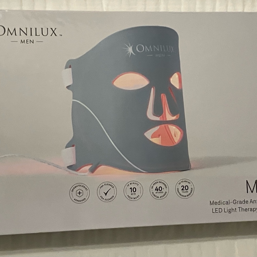 Omnilux Men LED Facial Mask in Teal - Picture 2 of 7